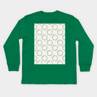 Winter wreath pattern Kids Long Sleeve T-Shirt